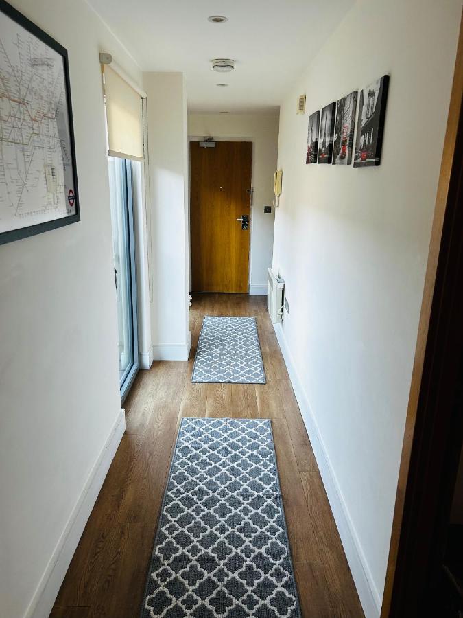 Spacious 3-Bed 3-Bath Luxury Apartment With Balcony Hyde Park London Eksteriør bilde