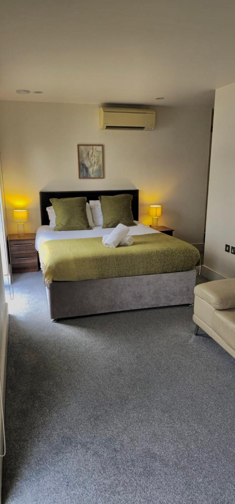 Spacious 3-Bed 3-Bath Luxury Apartment With Balcony Hyde Park London Eksteriør bilde