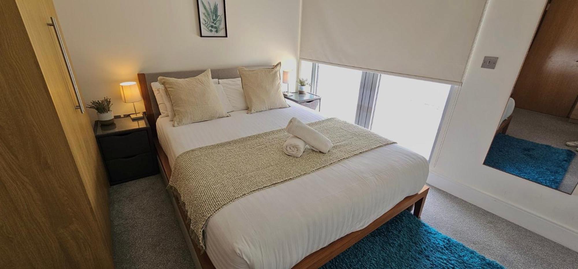 Spacious 3-Bed 3-Bath Luxury Apartment With Balcony Hyde Park London Eksteriør bilde