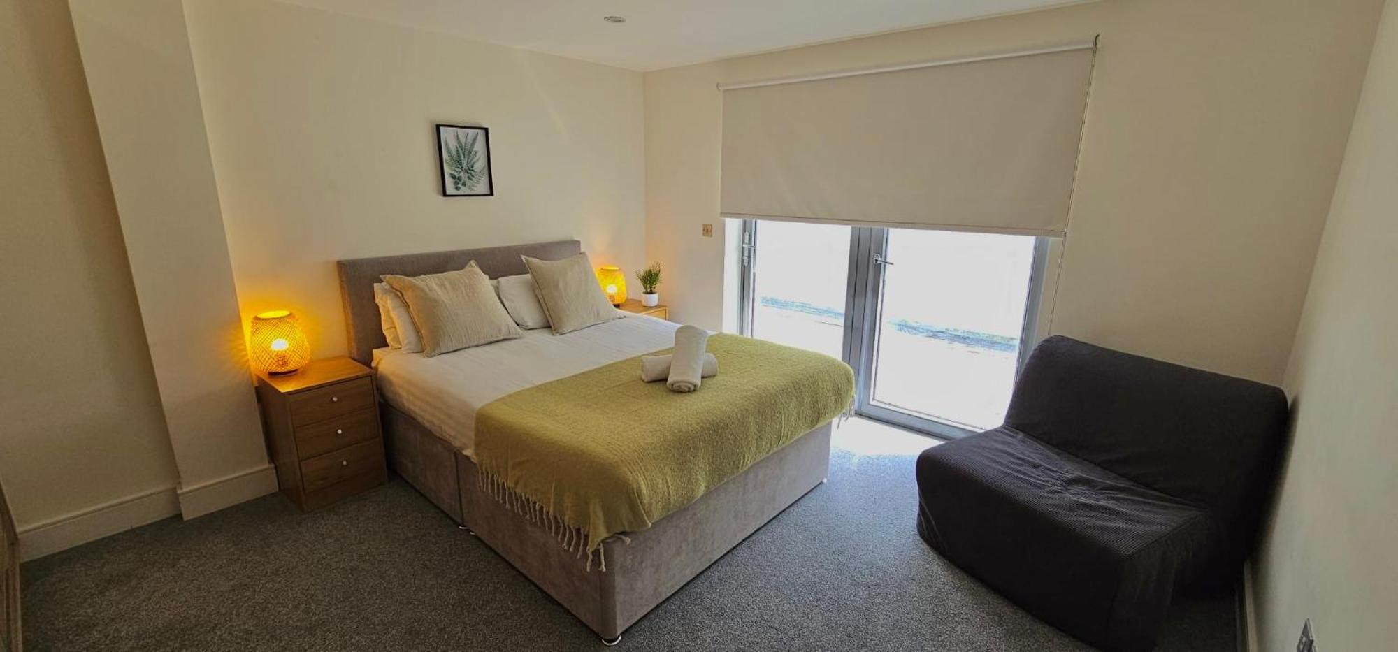 Spacious 3-Bed 3-Bath Luxury Apartment With Balcony Hyde Park London Eksteriør bilde