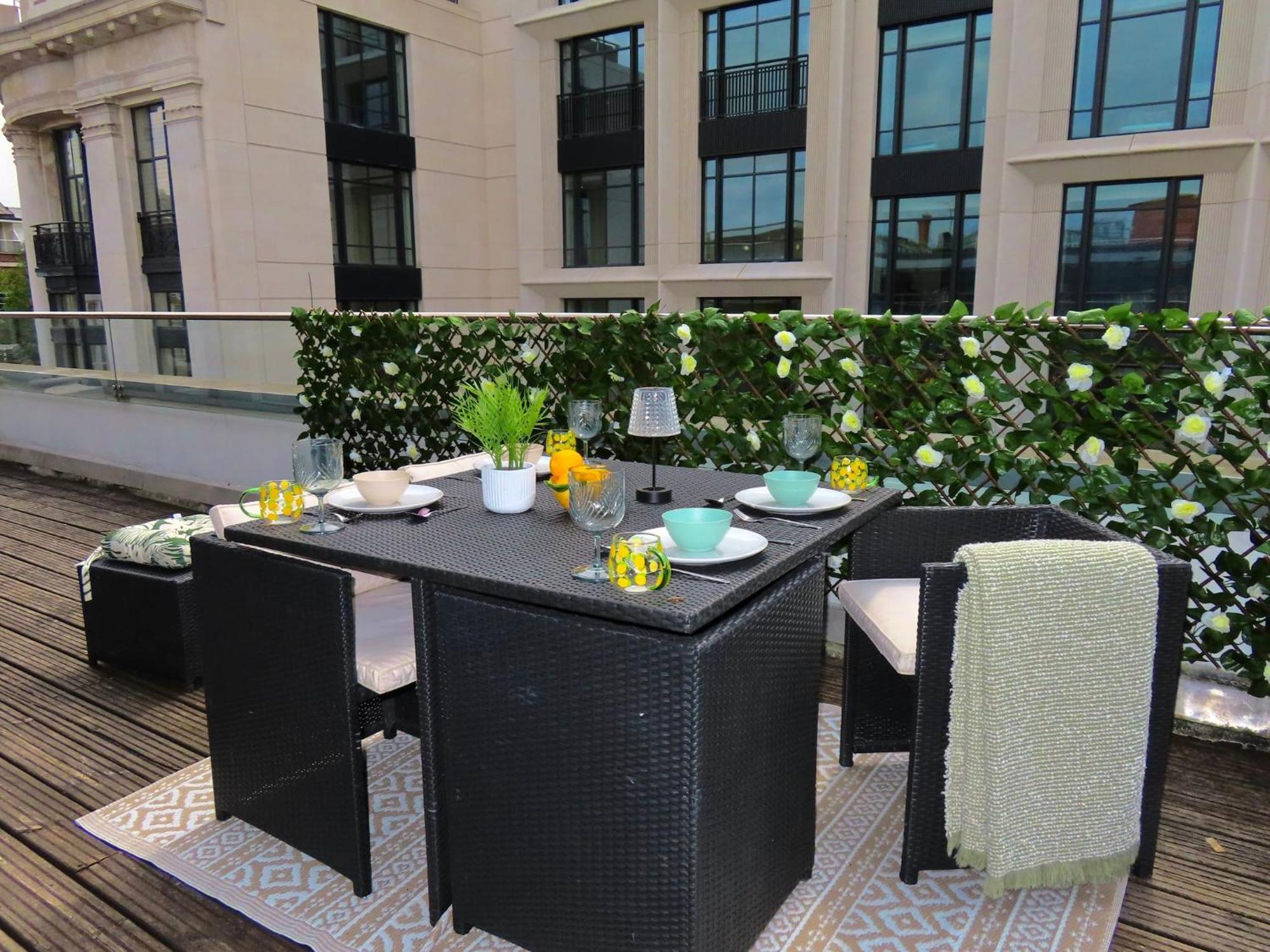 Spacious 3-Bed 3-Bath Luxury Apartment With Balcony Hyde Park London Eksteriør bilde